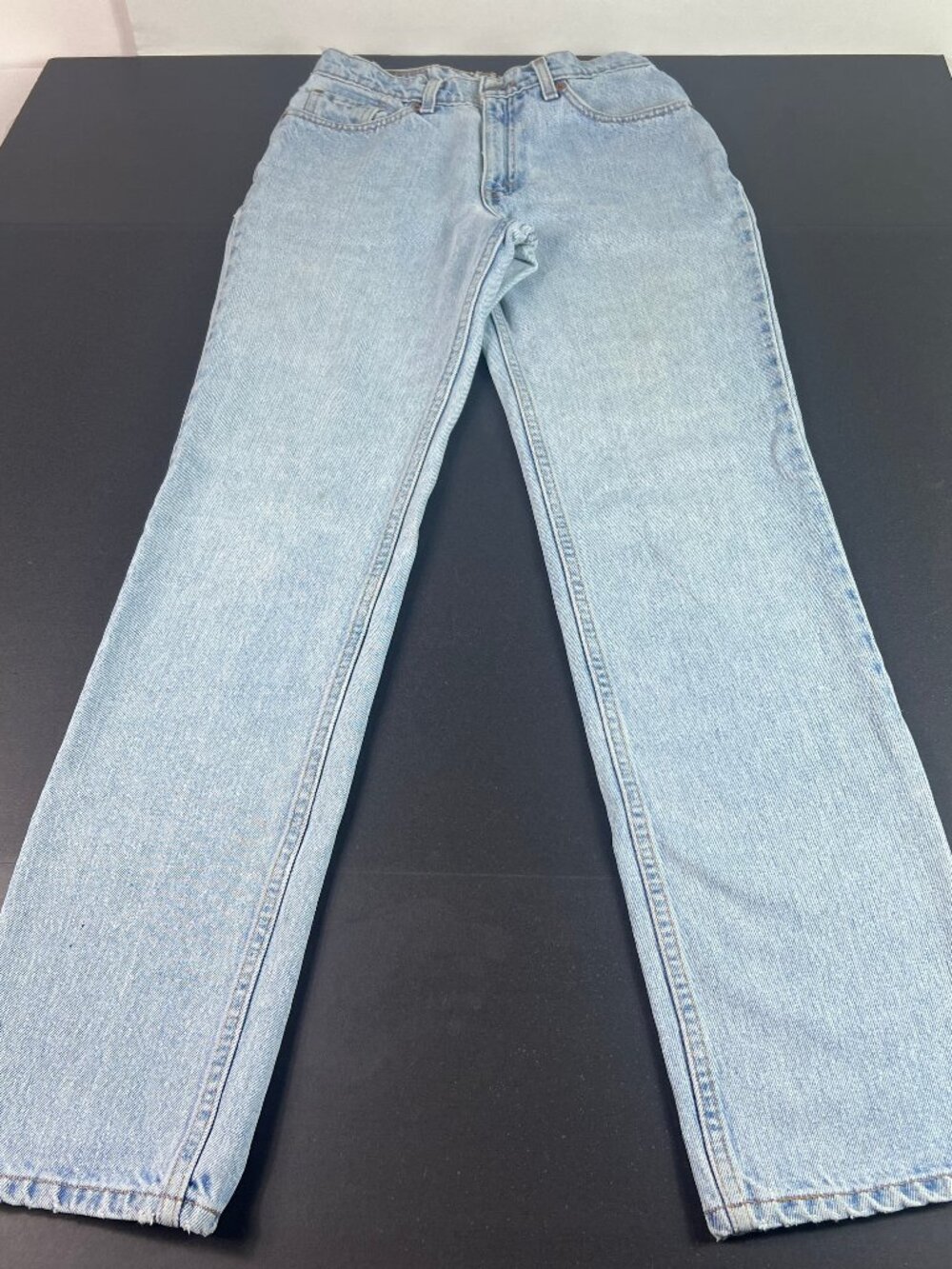 VTG Levi's Jeans Junior's 27x31* 512 Slim Tapered Light Blue Faded Denim Tag 7 L
